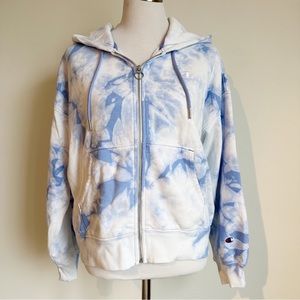 Champion Tie Dye White Blue Cropped Boxy Full Zip Hoodie, size Medium